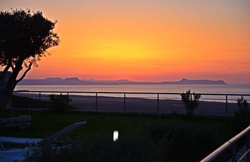 Vizari House | 150 m² House ∙ 3 bedrooms ∙ 7 guests