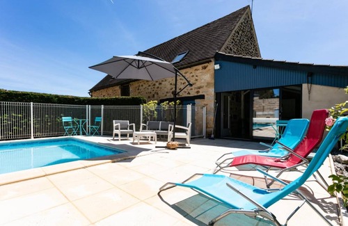 Laval House | 150 m² House ∙ 3 bedrooms ∙ 8 guests