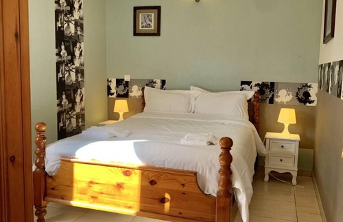 Saint-Gery House | 150 m² House ∙ 4 bedrooms ∙ 8 guests