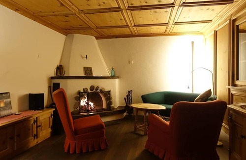 Disentis House | 150 m² House ∙ 4 bedrooms ∙ 7 guests