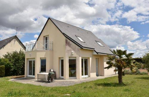 Courtils House | 150 m² House ∙ 5 bedrooms ∙ 11 guests