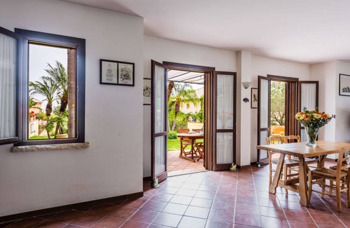 Brucoli House | 150 m² House ∙ 5 bedrooms ∙ 10 guests