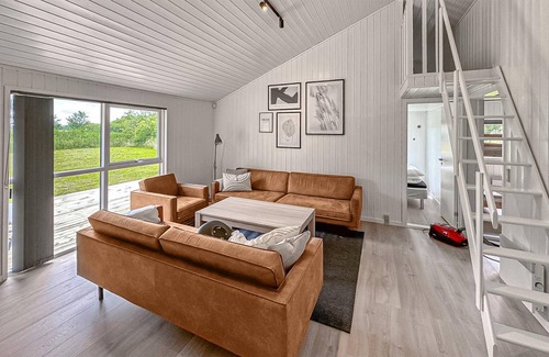 Strandby House | 150 m² House ∙ 4 bedrooms ∙ 12 guests