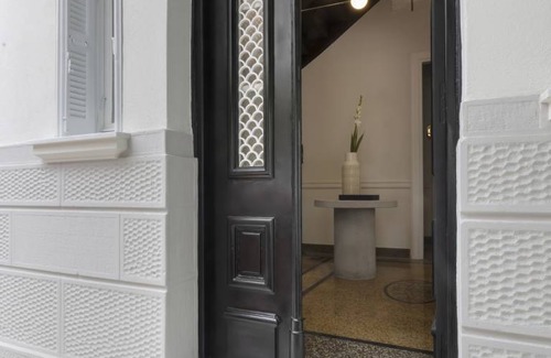 Filopappou Villa | 150 m² Villa ∙ 3 bedrooms ∙ 9 guests