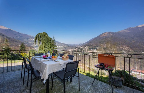 Occagno Villa | 150 m² Villa ∙ 4 bedrooms ∙ 8 guests