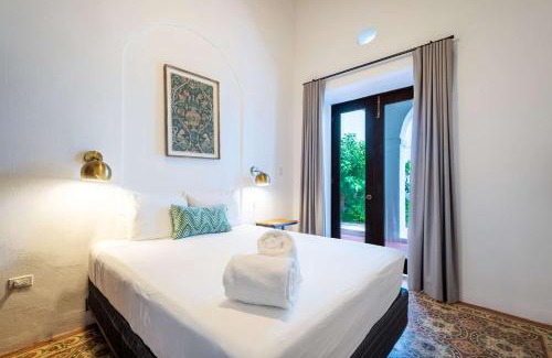 Mercado Apartment | 150 Sol by Stay with Bear