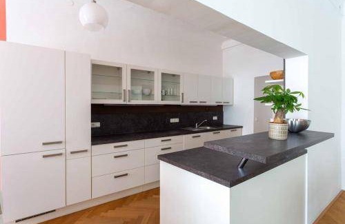 Melk Apartment | 151 m² Apartment ∙ 3 bedrooms ∙ 6 guests