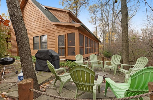 Saugatuck Cabin | 153 m² Cabin ∙ 3 bedrooms ∙ 8 guests
