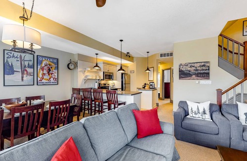The Blue Mountains Condo | 154 m² Condo ∙ 4 bedrooms ∙ 10 guests