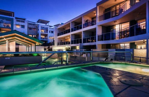 Coolum Beach Apartment | 154 m² Serviced apartment ∙ 3 bedrooms ∙ 8 guests