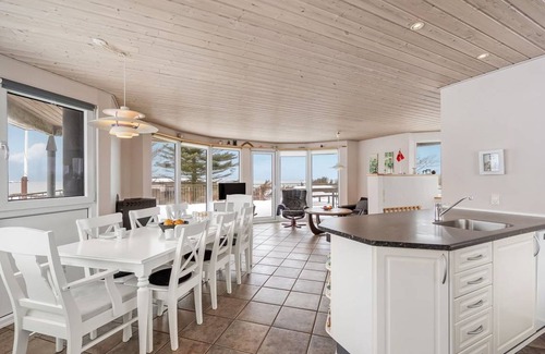 Remmer Strand House | 155 m² House ∙ 1 bedroom ∙ 8 guests