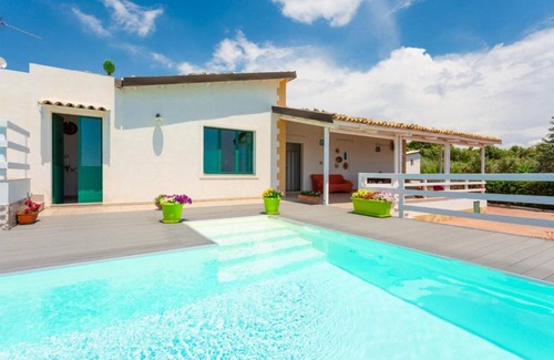 Donnalucata Villa | 155 m² Villa ∙ 4 bedrooms ∙ 8 guests