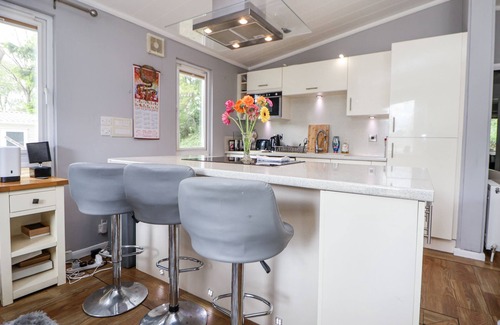 Ruthin Cottage | 155 WOODLAND HALL (LYONS), pet friendly, with a garden in Ruthin
