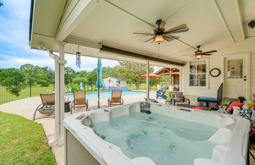 Round Rock House | 157 m² House ∙ 3 bedrooms ∙ 8 guests