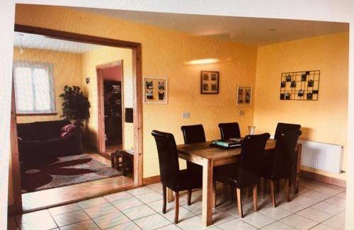 Ballinamore House | 158 m² House ∙ 3 bedrooms ∙ 9 guests