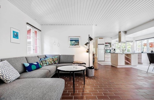 Oster Somarken House | 1599 Aakirkeby - Fyrreskoven 19