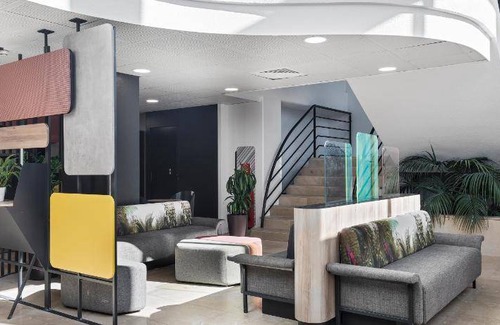 Part Dieu - Bir Hakeim Hotel | 16 m² Hotel ∙ 10 guests
