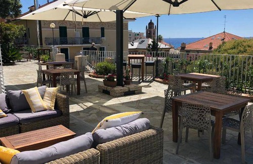 Varazze Hotel | 16 m² Hotel ∙ 3 guests