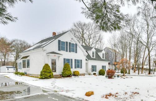 South Weymouth House | 16 Mi to Boston Home with Deck in Weymouth
