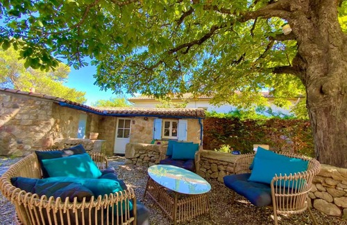 Lodeve House | 160 m² Gîte ∙ 3 bedrooms ∙ 7 guests