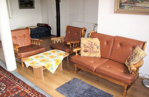 Neznasov House | 160 m² House ∙ 2 bedrooms ∙ 5 guests