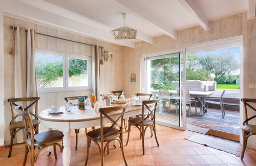 Ars-en-Re House | 160 m² House ∙ 3 bedrooms ∙ 10 guests