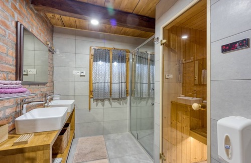 Sveti Juraj na Bregu House | 160 m² House ∙ 3 bedrooms ∙ 9 guests