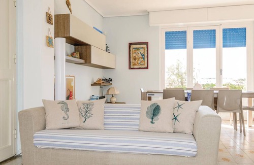Pachino House | 160 m² House ∙ 5 bedrooms ∙ 8 guests
