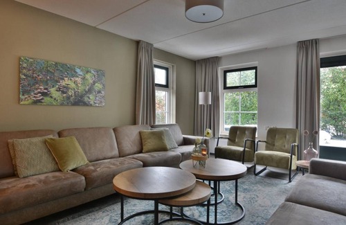 Hooghalen House | 160 m² House ∙ 6 bedrooms ∙ 12 guests