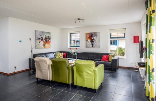 Hooghalen House | 160 m² House ∙ 6 bedrooms ∙ 12 guests