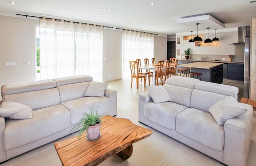 Saint-Thome House | 160 m² House ∙ 7 bedrooms ∙ 14 guests