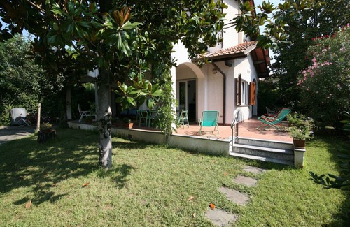 Forte dei Marmi Villa | 160 m² Villa ∙ 4 bedrooms ∙ 8 guests