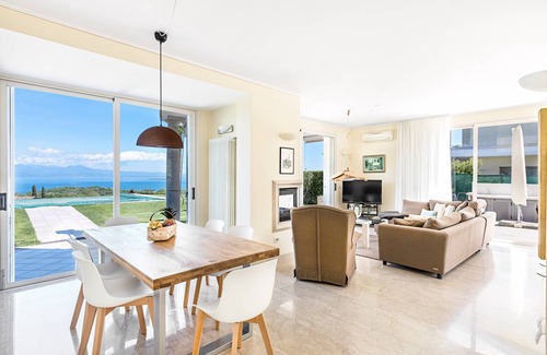 Lonato del Garda Villa | 160 m² Villa ∙ 2 bedrooms ∙ 6 guests