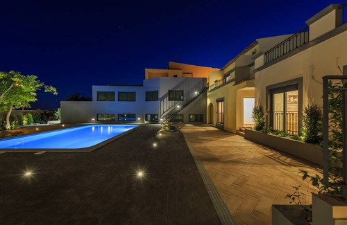 Olhao Villa | 160 m² Villa ∙ 2 bedrooms ∙ 4 guests
