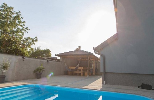 Karanac House | 161 m² House ∙ 4 bedrooms ∙ 11 guests