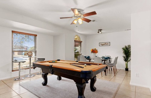 Medical Center District House | 162 m² House ∙ 4 bedrooms ∙ 10 guests