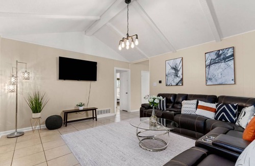 Medical Center District House | 162 m² House ∙ 4 bedrooms ∙ 10 guests