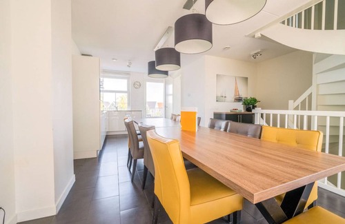 Uitdam House | 163 m² House ∙ 6 bedrooms ∙ 12 guests
