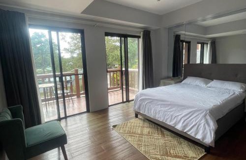 Baguio Apartment | 163 Sqm Luxury Spacious Modern European Cott-age Style 3 Bedrooms With 2 Parkings