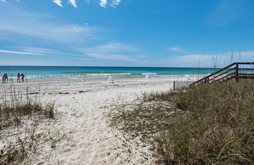 Inlet Beach House | 164 m² House ∙ 3 bedrooms ∙ 11 guests