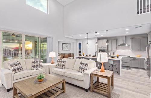 Surprise House | 164TH Surprise home