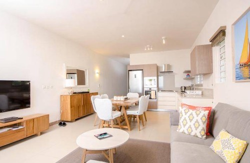 La Preneuse Apartment | 165 m² Apartment ∙ 3 bedrooms ∙ 127 guests