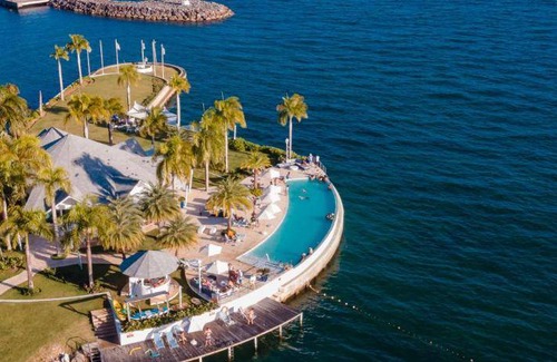 Puerto Bahia Hotel | 165 m² Hotel ∙ 2 bedrooms ∙ 6 guests