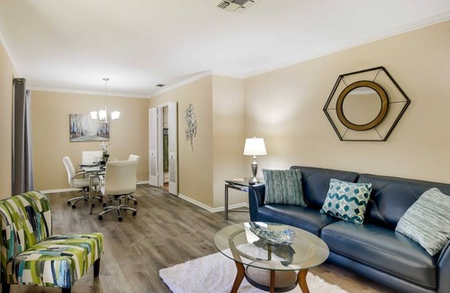 Leon Valley House | 166 m² House ∙ 3 bedrooms ∙ 6 guests