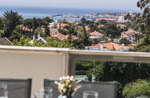 Estoril Apartment | 167 m² Apartment ∙ 3 bedrooms ∙ 6 guests