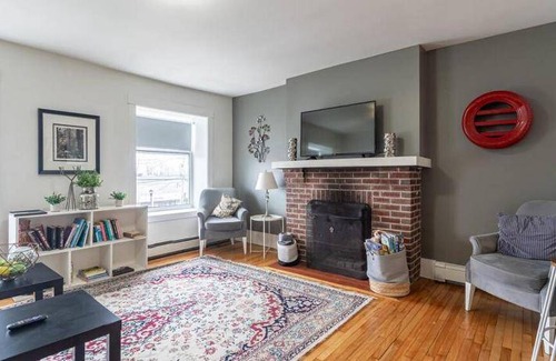 Bedford Apartment | 167 m² Apartment ∙ 3 bedrooms ∙ 6 guests