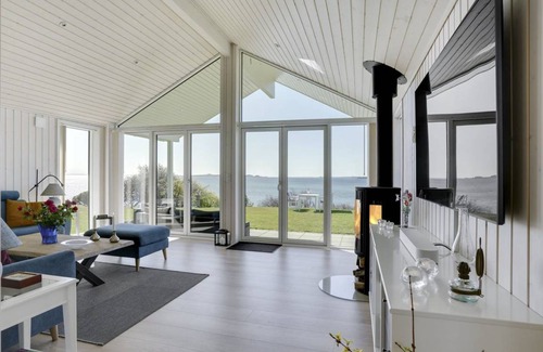 Diernæs House | 168 m² House ∙ 1 bedroom ∙ 8 guests