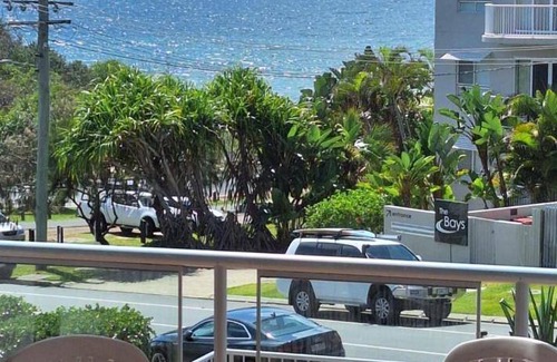 Coolum Beach Apartment | 168 m² Serviced apartment ∙ 3 bedrooms ∙ 6 guests