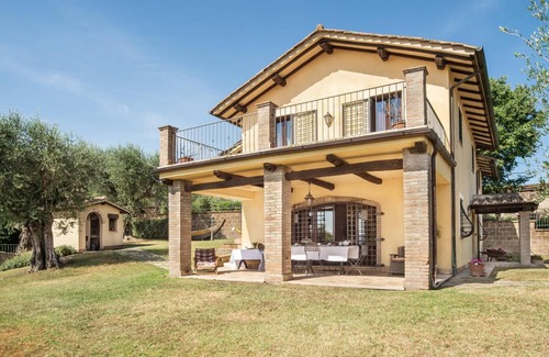 Piane di Collevecchio House | 170 m² House ∙ 5 bedrooms ∙ 10 guests