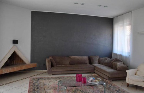 Castell'Alfero Apartment | 170 m² Apartment ∙ 3 bedrooms ∙ 6 guests